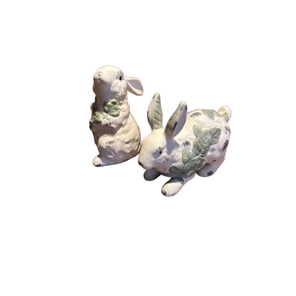 Vintage New Old Stock Ganz Ceramic Bunny Set Ivy Leaf Easter Decor Bunnies 5”